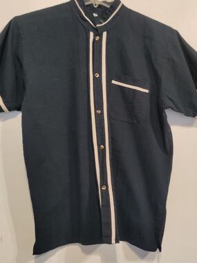 Men's Navy Short-Sleeve Button-Up Shirt with Contrast Trim